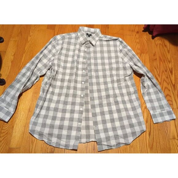 Express Other - Express Slim Fit Long Sleeve Button Down Shirt SZ XL White Black Plaid NEW